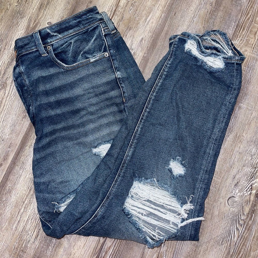 American Eagle Tomgirl Jeans